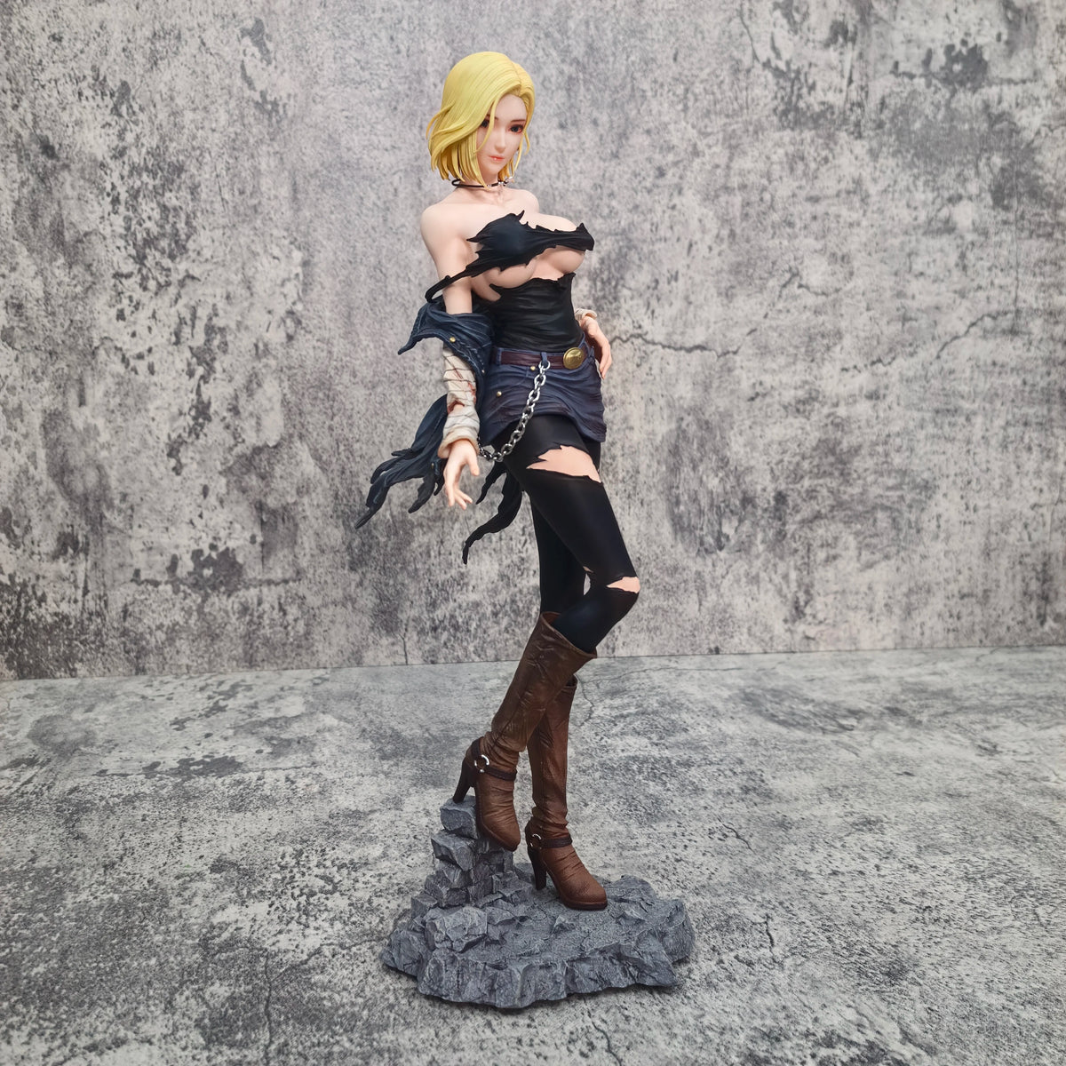 Action Figure Android 18 30cm - Dragon Ball