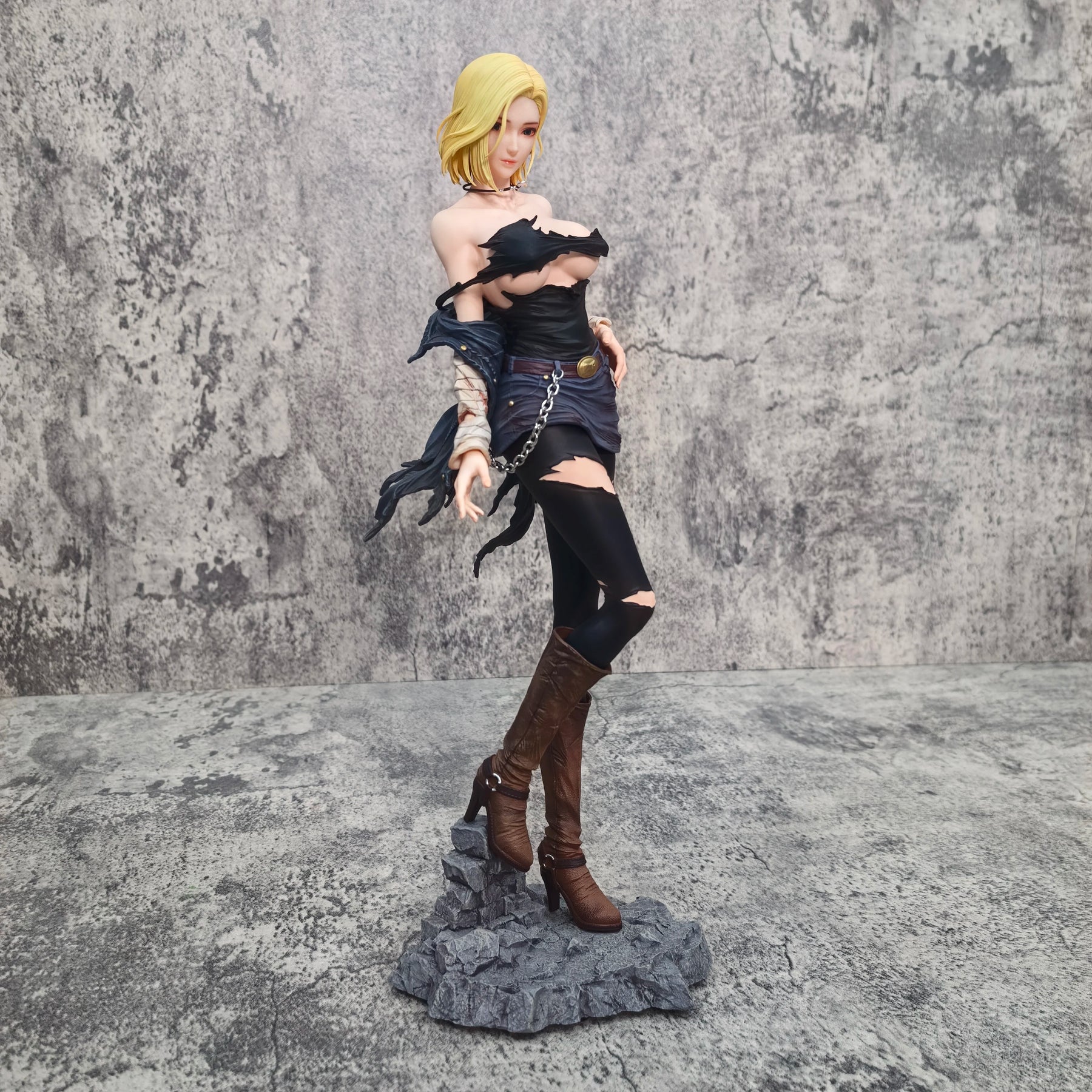 Action Figure Android 18 30cm - Dragon Ball