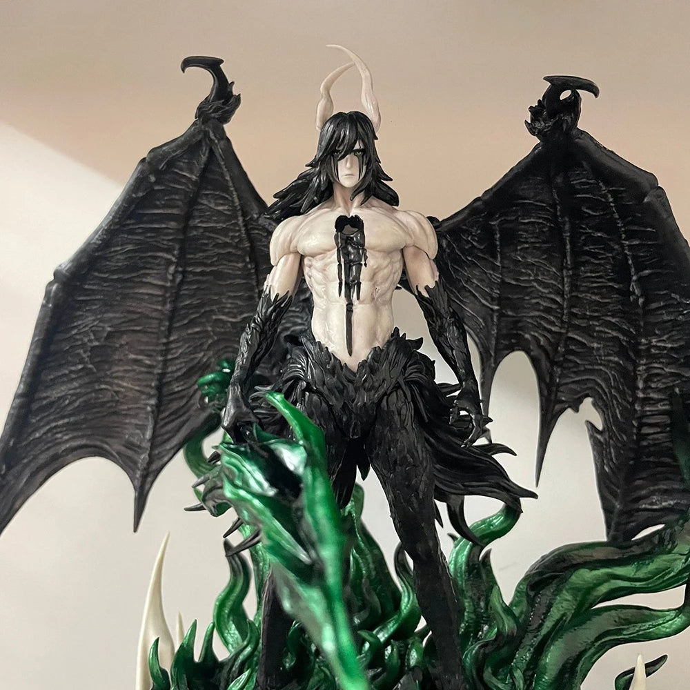 Ulquiorra Ressurreição Final 33cm | Edição Premium - BLEACH