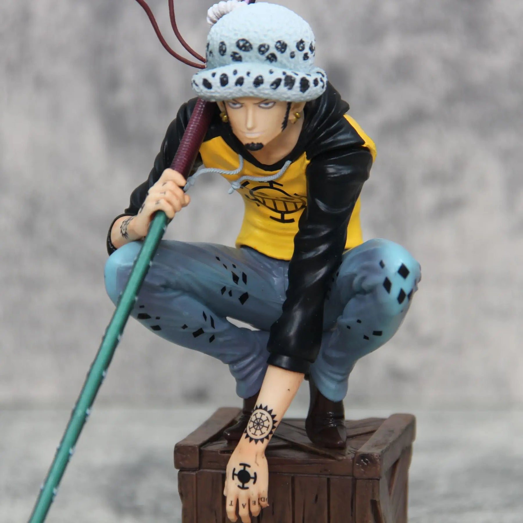 Trafalgar Law 21cm – Cirurgião da Morte Edition