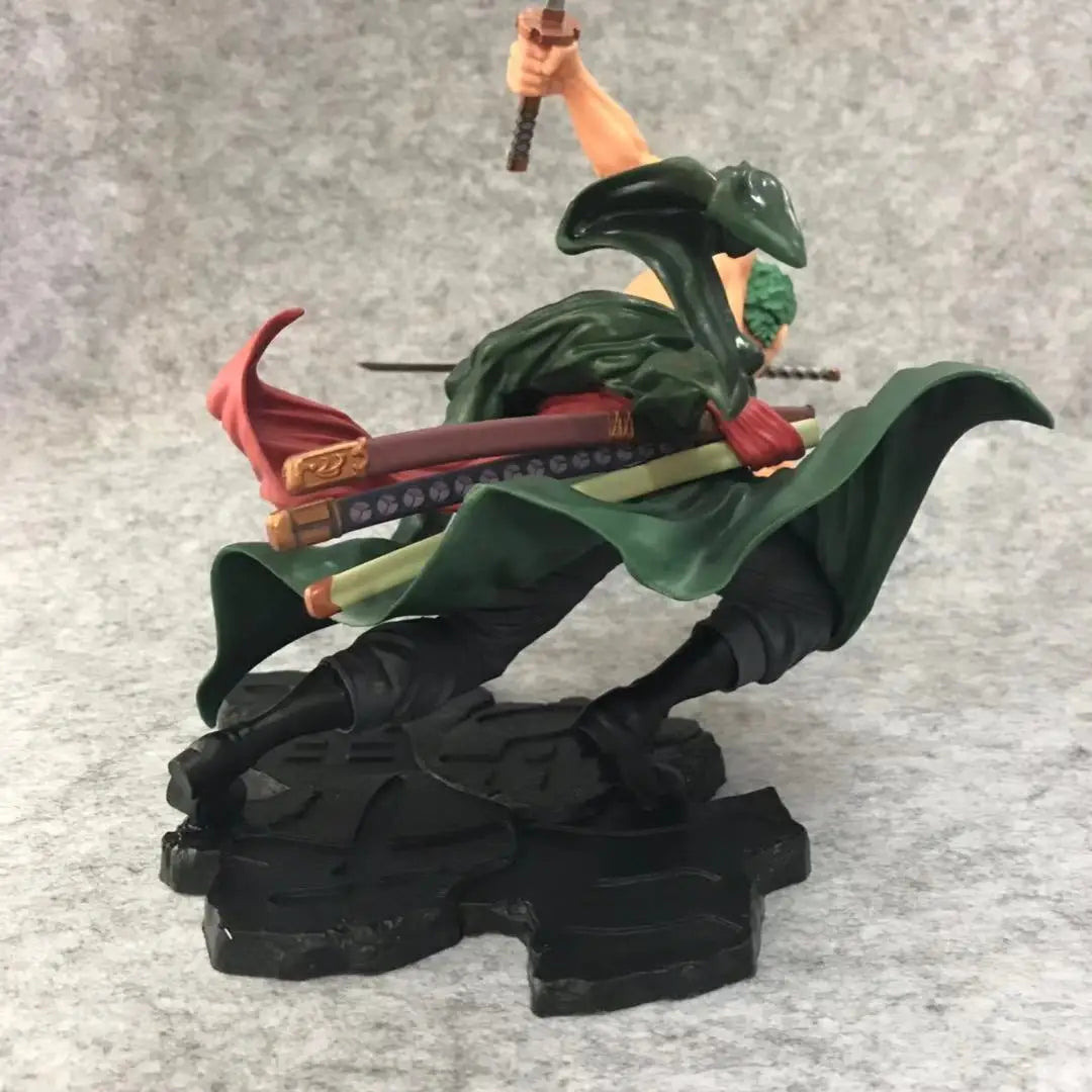 Roronoa Zoro 18cm – First Edition Display