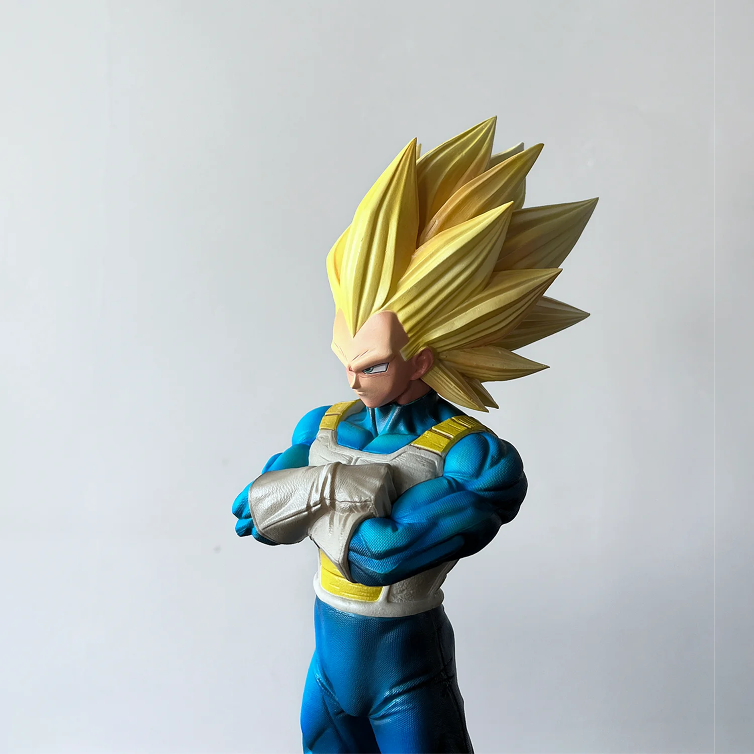 Action Figure Vegeta Super Saiyan 27cm - Dragon ball