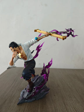 Dracule Mihawk 23cm  – Olhos de Gavião: Edição Lâmina Negra