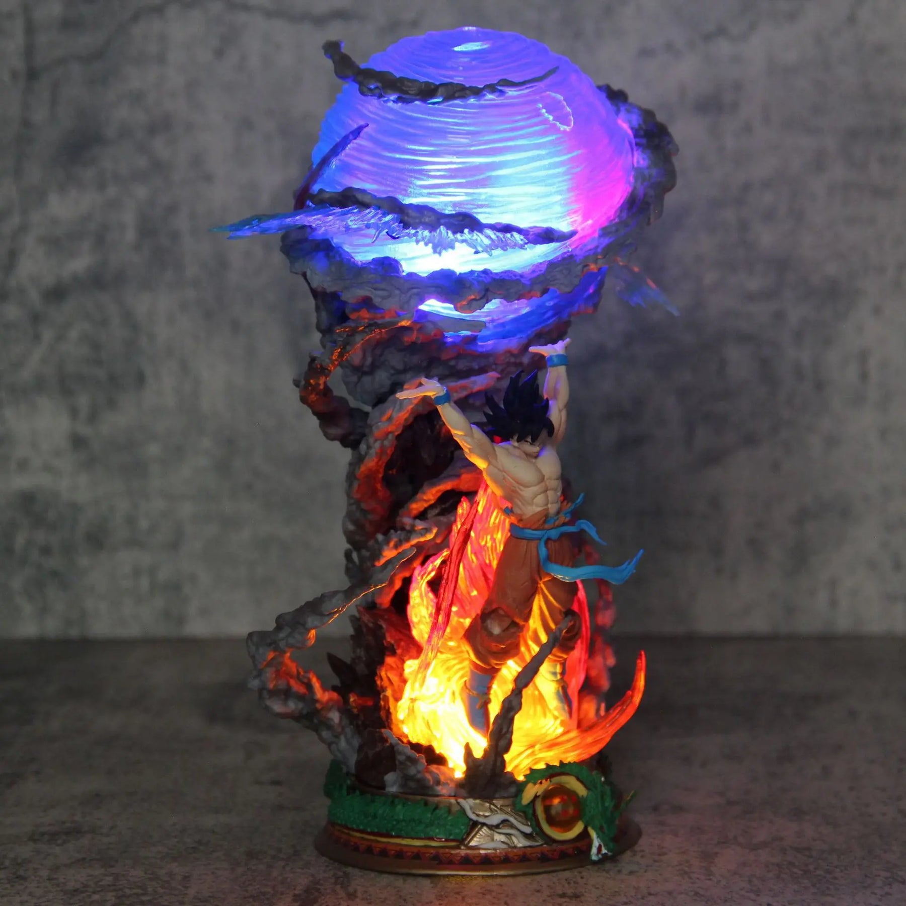 Action Figure Son Goku Spirit Bomb 25cm - Dragon Ball