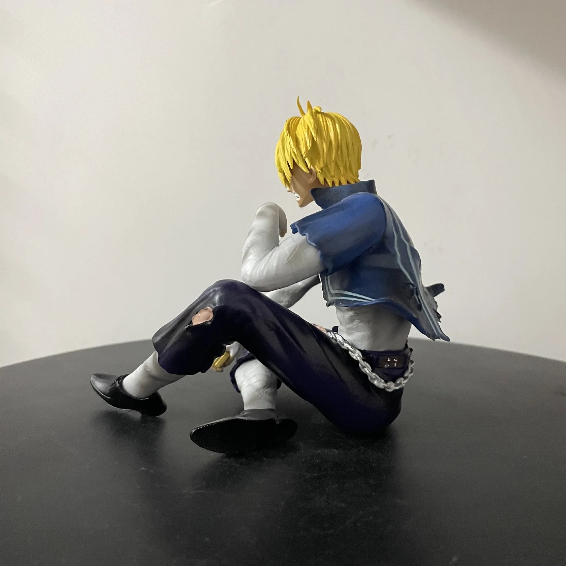 Boneco Colecionável Sanji Vinsmoke – Edição First Line Bandai