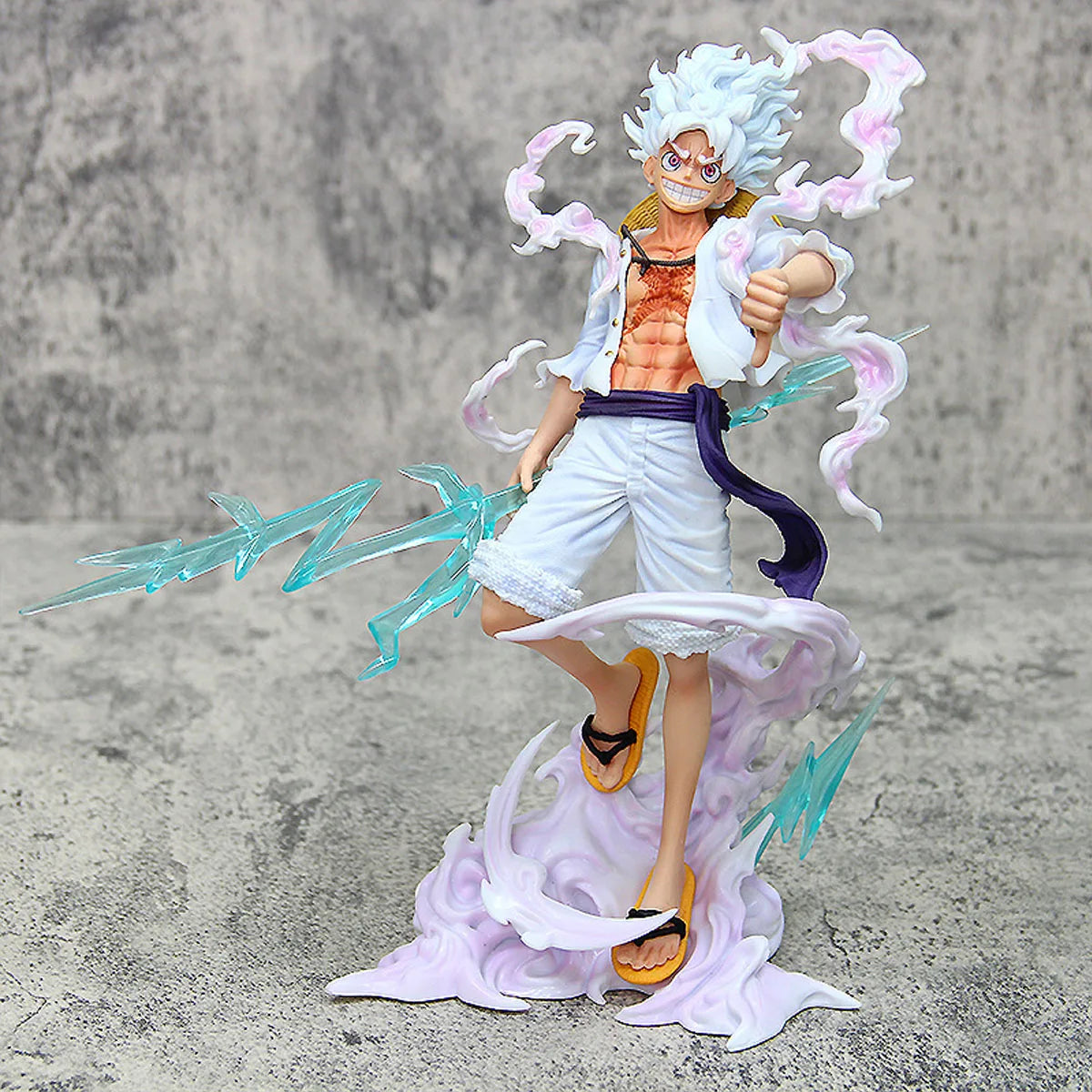 Monkey D. Luffy – First Edition Display 24cm