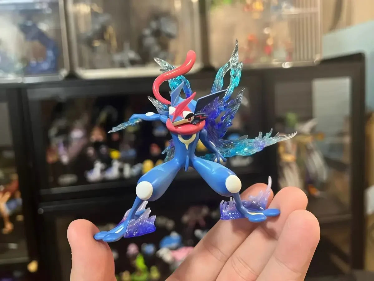 Action Figure Ash Ketchum Greninja 9cm - Pokémon